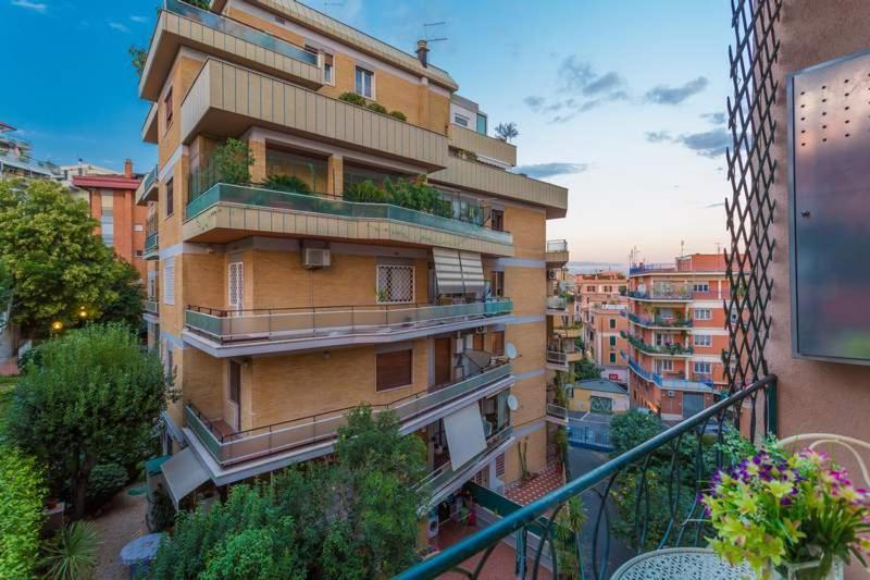 Valla18 Guesthouse Rom Exteriör bild